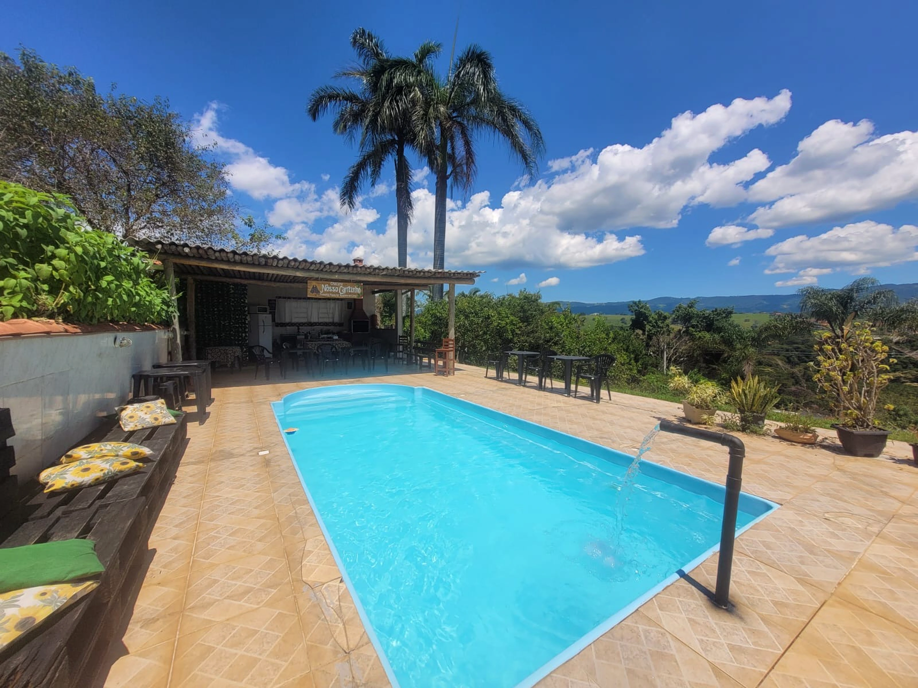Piscina da Chácara Nosso Cantinho